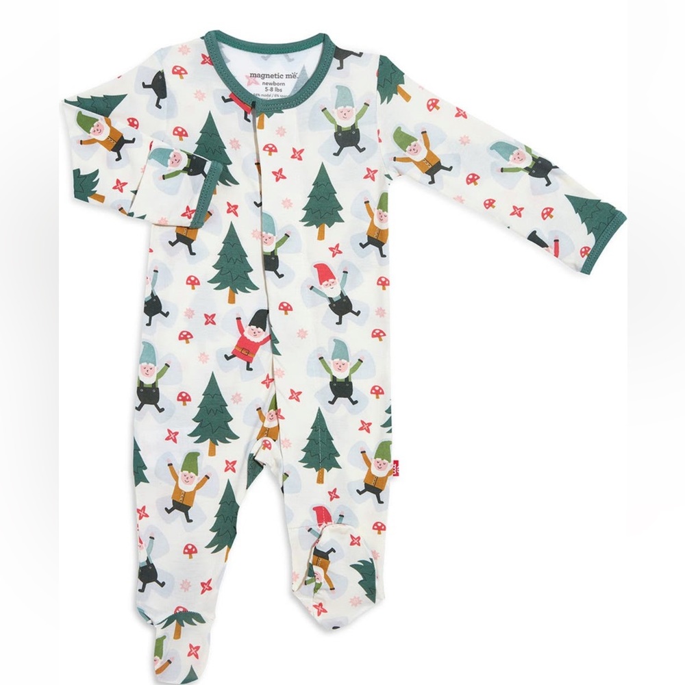 Magnetic Me Gnome for the Holidays Magnetic Footie